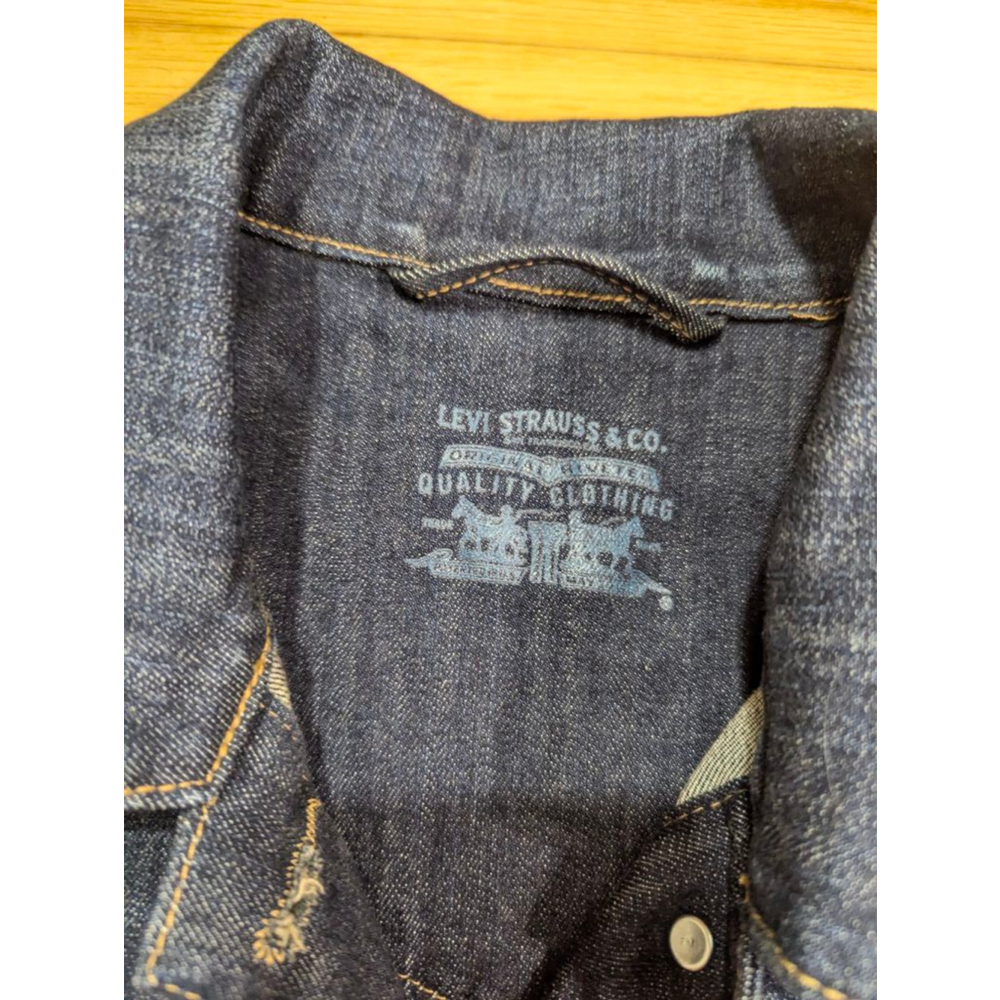Levi's Indigo Blue Denim Trucker Jacket - Picture 3 of 14